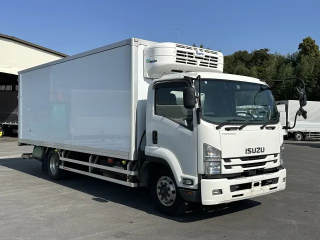 いすゞ フォワード 2PG-FTR90V2の写真7