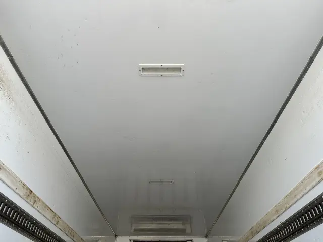 いすゞ フォワード 2PG-FTR90V2の写真15