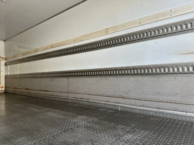 いすゞ フォワード 2PG-FTR90V2の写真17