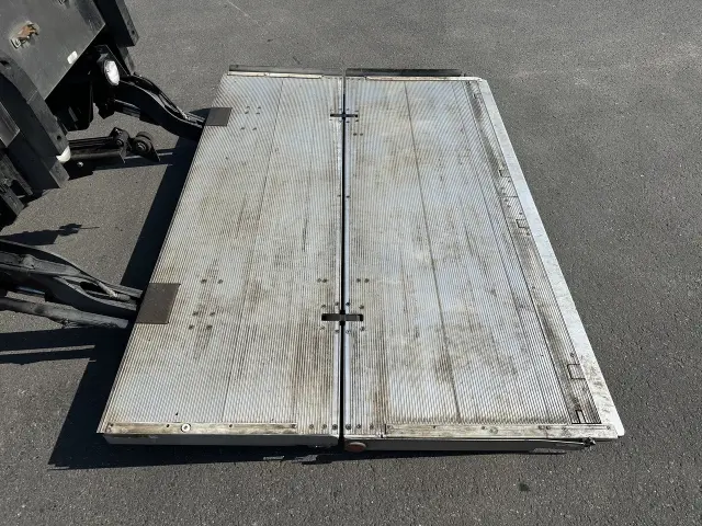 いすゞ フォワード 2PG-FTR90V2の写真32