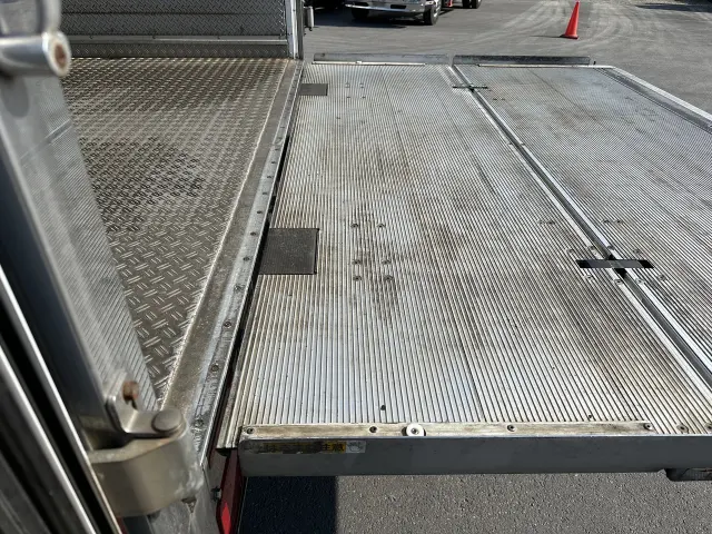 いすゞ フォワード 2PG-FTR90V2の写真33