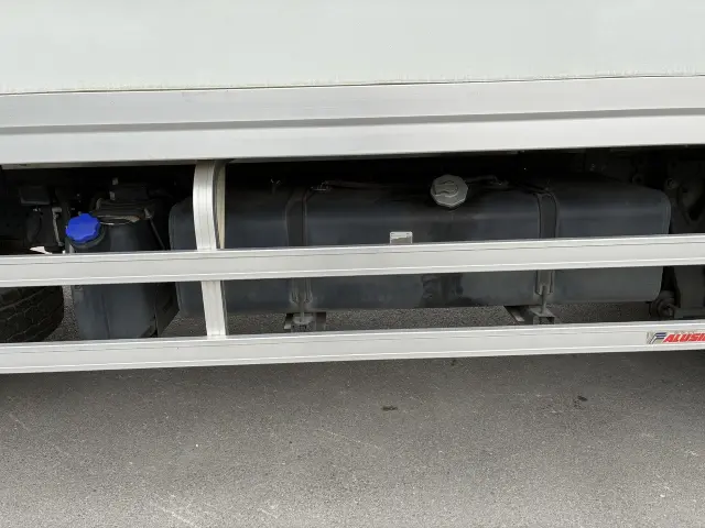 いすゞ フォワード 2PG-FTR90V2の写真11