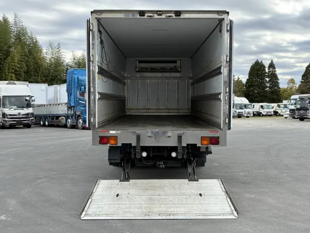 いすゞ フォワード 2PG-FTR90V2の写真12