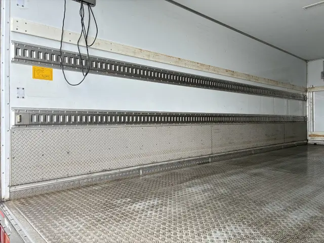 いすゞ フォワード 2PG-FTR90V2の写真14