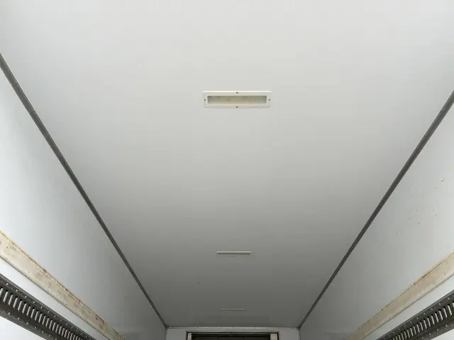 いすゞ フォワード 2PG-FTR90V2の写真15