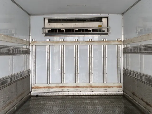 いすゞ フォワード 2PG-FTR90V2の写真18