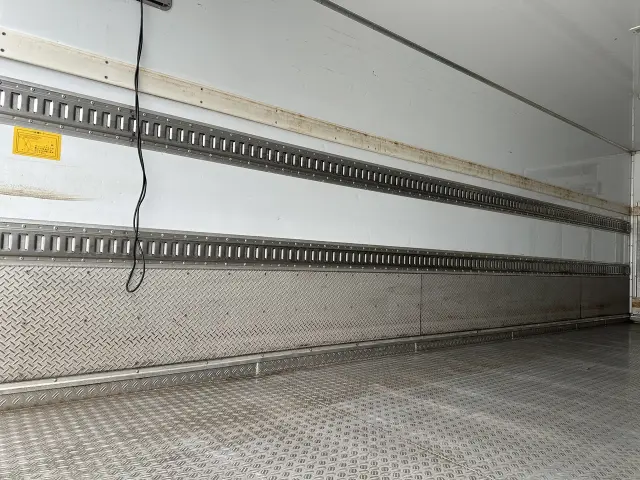 いすゞ フォワード 2PG-FTR90V2の写真14