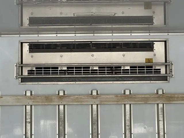 いすゞ フォワード 2PG-FTR90V2の写真16