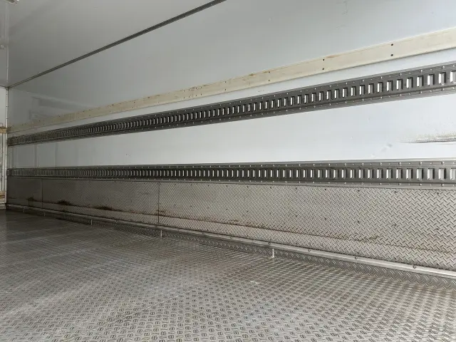 いすゞ フォワード 2PG-FTR90V2の写真17