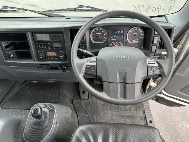 いすゞ フォワード 2PG-FTR90V2の写真21