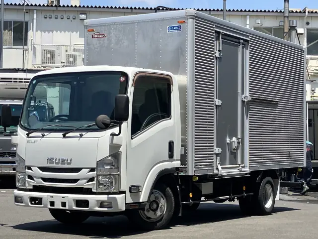 いすゞ エルフ TRG-NLR85ANの写真1