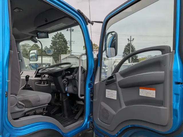 いすゞ フォワード 2RG-FRR90S2の写真20