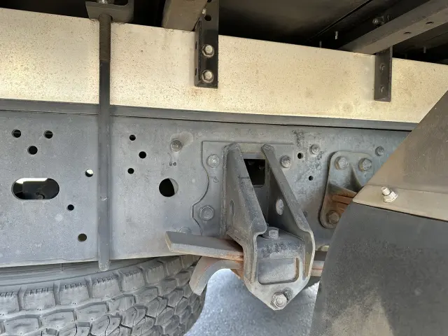 いすゞ フォワード 2RG-FRR90S2の写真31