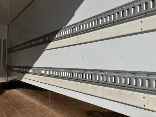 三菱 キャンター TPG-FEB80の写真17