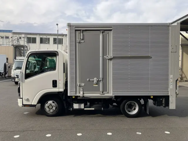 いすゞ エルフ 2RG-NLR88ANの写真4