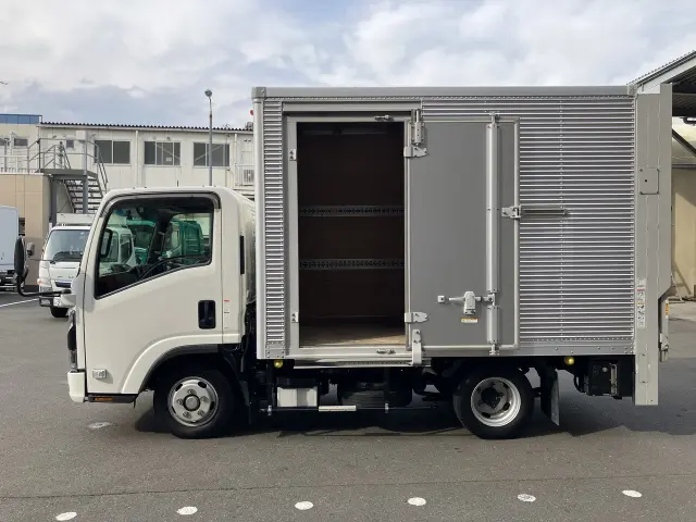 いすゞ エルフ 2RG-NLR88ANの写真5