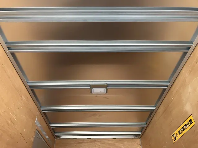 いすゞ エルフ 2RG-NLR88ANの写真15