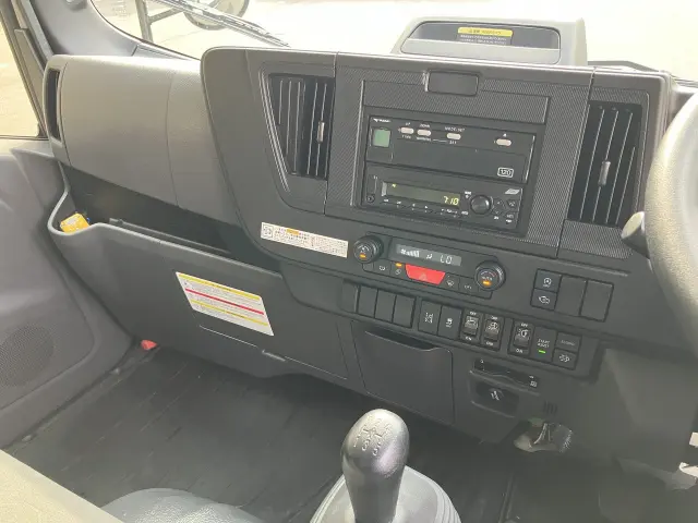 いすゞ エルフ 2RG-NLR88ANの写真21