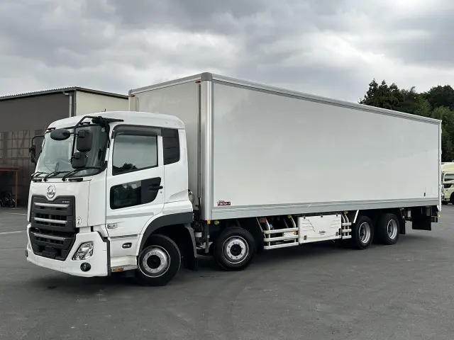 UD クオン 2PG-CG5CAの写真1