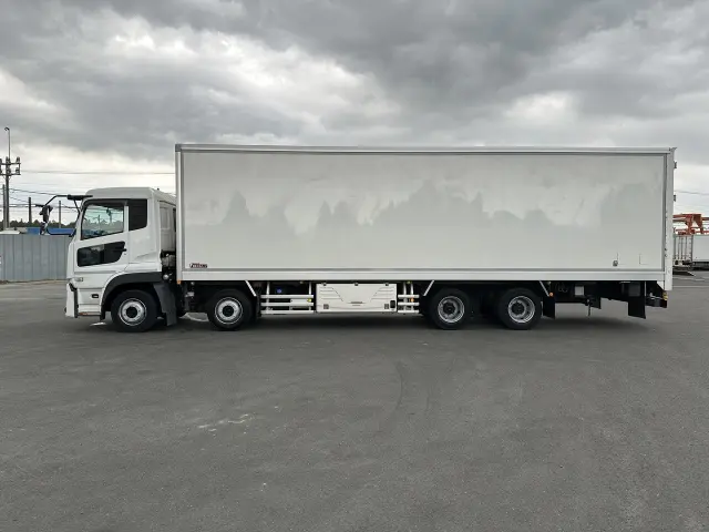 UD クオン 2PG-CG5CAの写真4