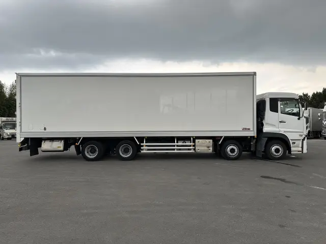 UD クオン 2PG-CG5CAの写真6