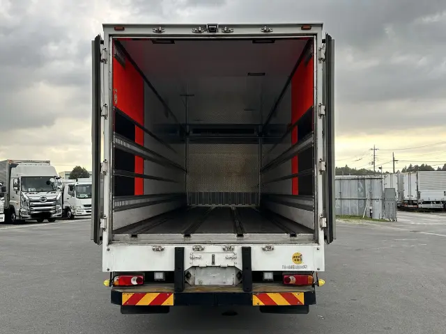 UD クオン 2PG-CG5CAの写真12