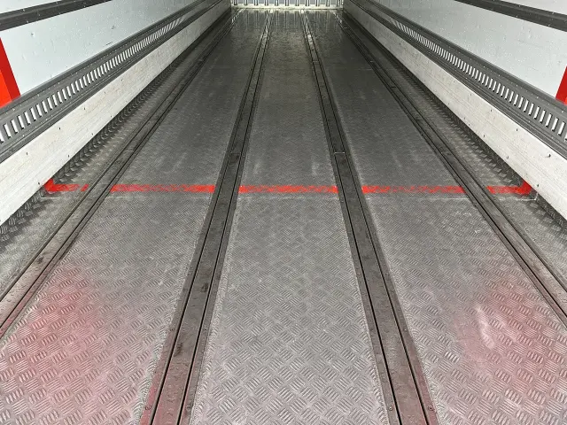 UD クオン 2PG-CG5CAの写真13