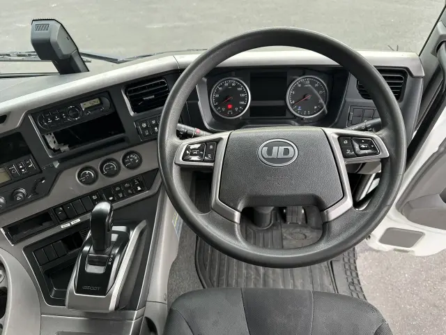 UD クオン 2PG-CG5CAの写真21