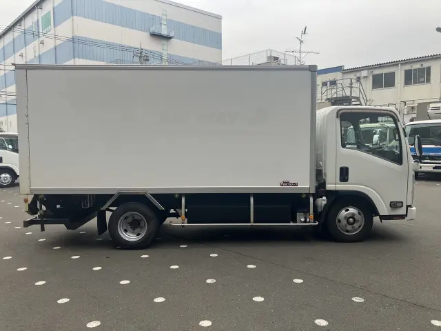 いすゞ エルフ TFG-NMR82ZANの写真6