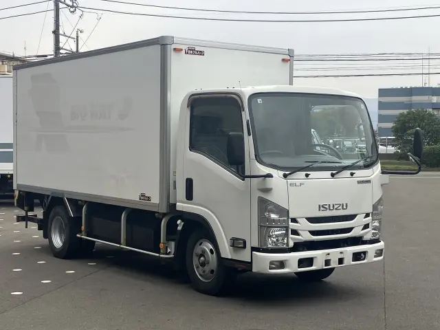 いすゞ エルフ TFG-NMR82ZANの写真7