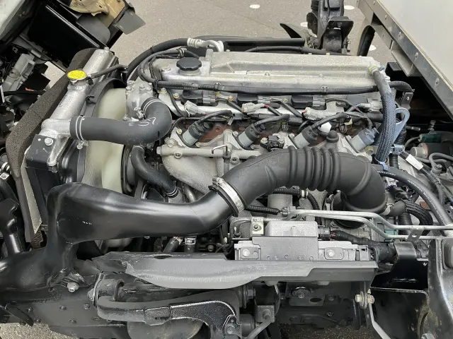 いすゞ エルフ TFG-NMR82ZANの写真24