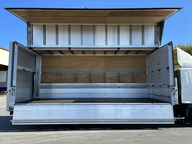 日野 レンジャー 2KG-FD2ABAの写真8