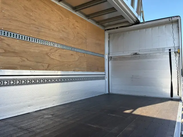 日野 レンジャー 2KG-FD2ABAの写真18