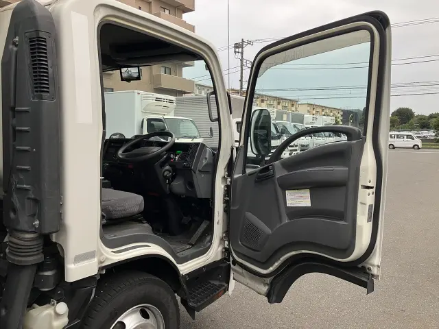 いすゞ エルフ 2SG-NPR88ANの写真18