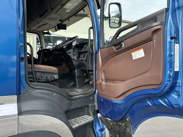 日野 プロフィア 2DG-FW1AHGの写真20