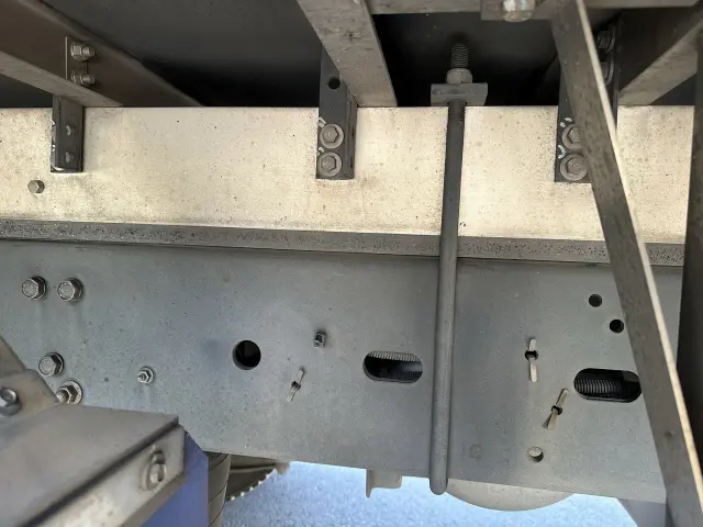 いすゞ フォワード 2RG-FSR90T2の写真31