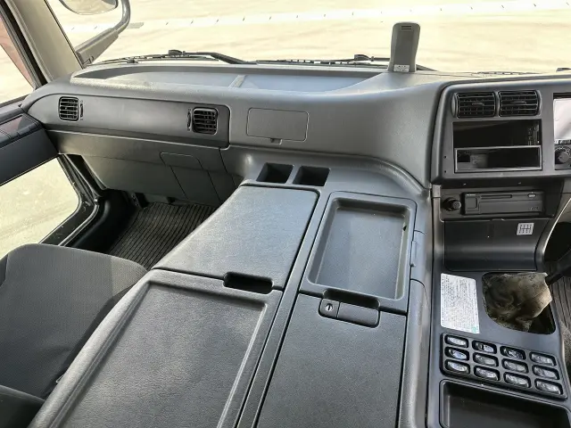 三菱 スーパーグレート QPG-FS64VZの写真22