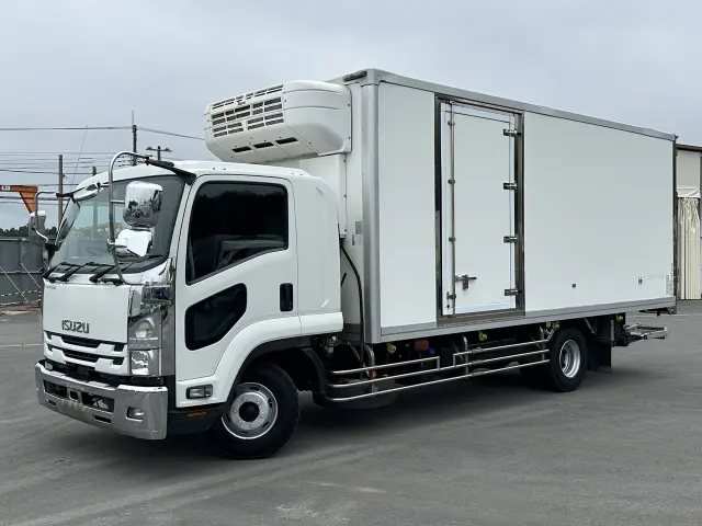 いすゞ フォワード 2PG-FSR90S2の写真1