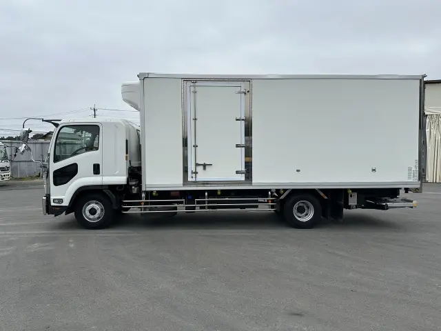 いすゞ フォワード 2PG-FSR90S2の写真4
