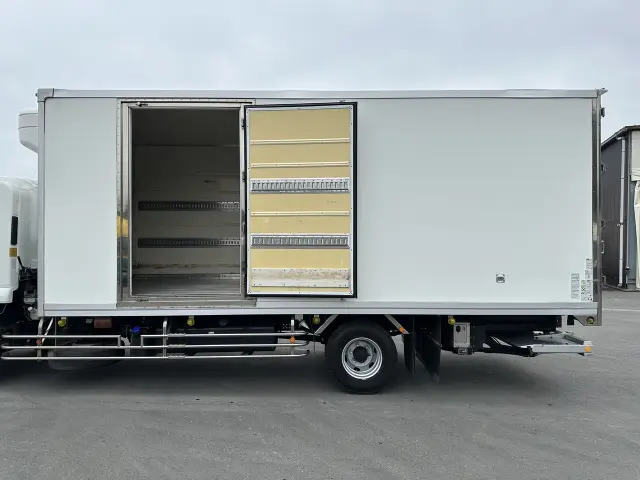 いすゞ フォワード 2PG-FSR90S2の写真5