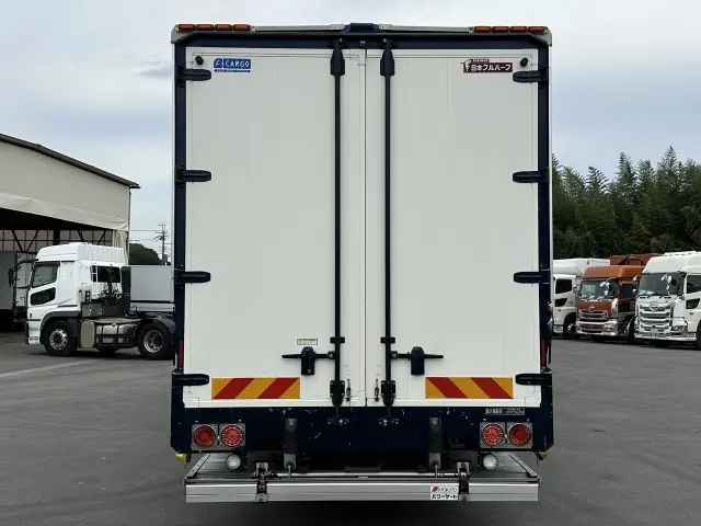 いすゞ フォワード 2RG-FRR90T2の写真3