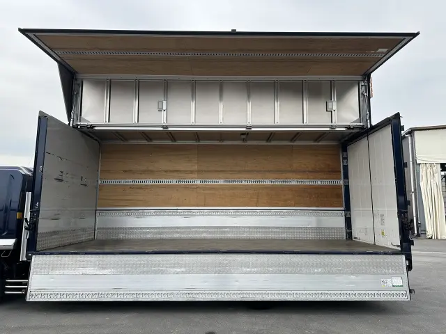 いすゞ フォワード 2RG-FRR90T2の写真5