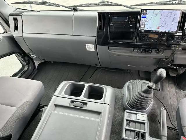 いすゞ フォワード 2RG-FRR90T2の写真22