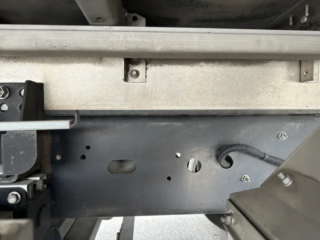 いすゞ フォワード 2RG-FRR90T2の写真31