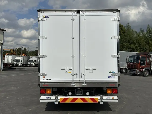 三菱 ファイター 2KG-FK65Fの写真3