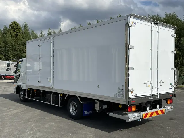 三菱 ファイター 2KG-FK65Fの写真6