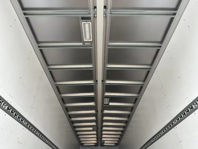 日野 プロフィア 2DG-FW1EHGの写真15