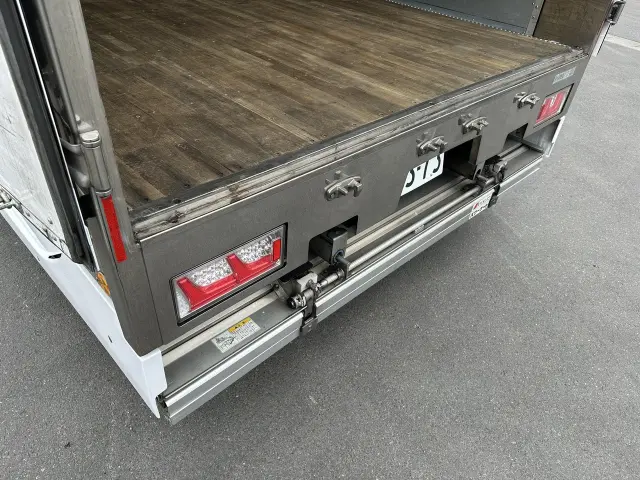 日野 プロフィア 2DG-FW1EHGの写真19