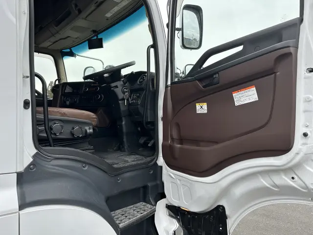 日野 プロフィア 2DG-FW1EHGの写真20