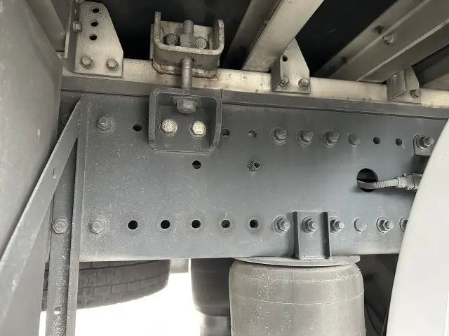 日野 プロフィア 2DG-FW1EHGの写真32